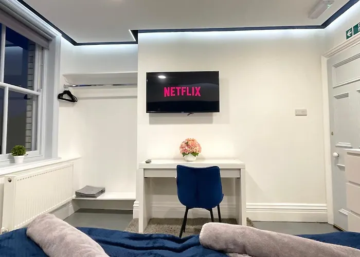 Central Penthouse By Hnfc Stays